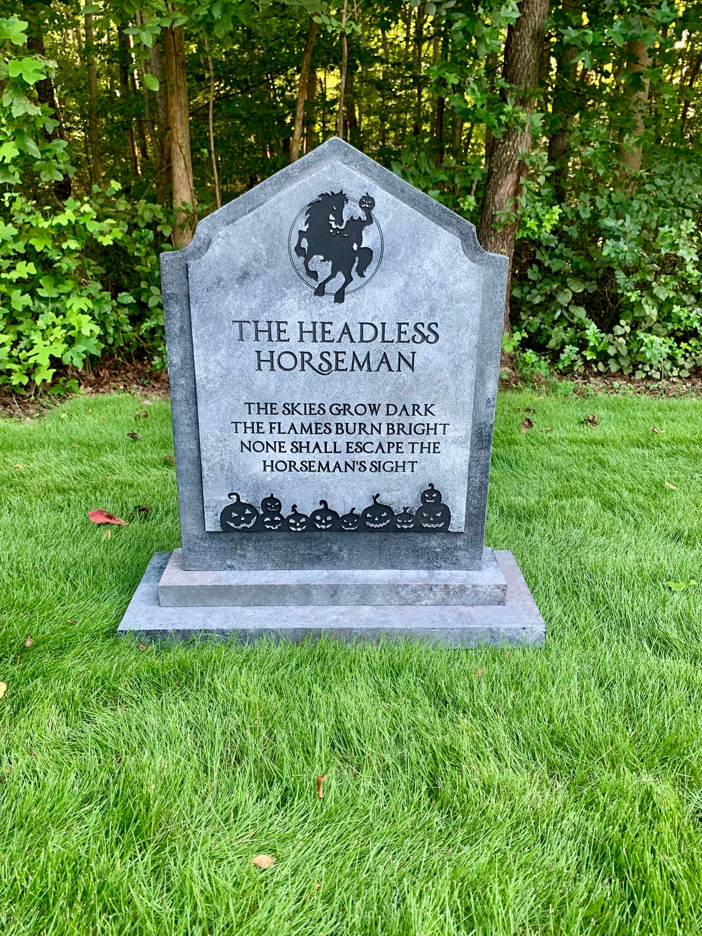 The Headless Horseman Tombstone