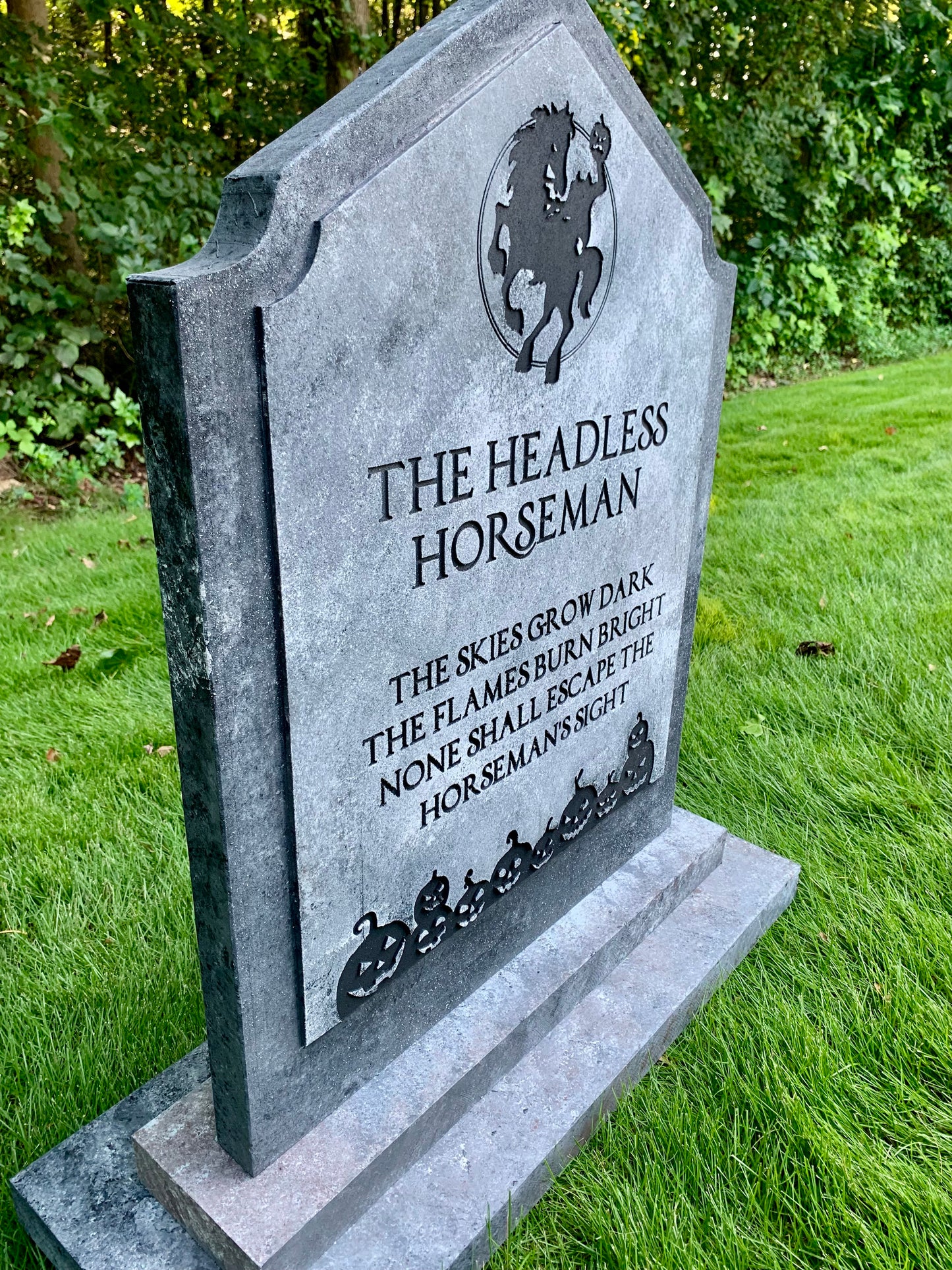 The Headless Horseman Tombstone