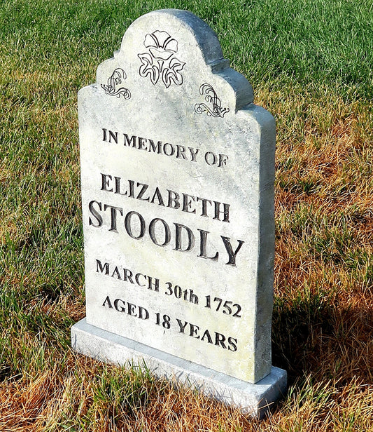 Elizabeth Stoodly Halloween Tombstone