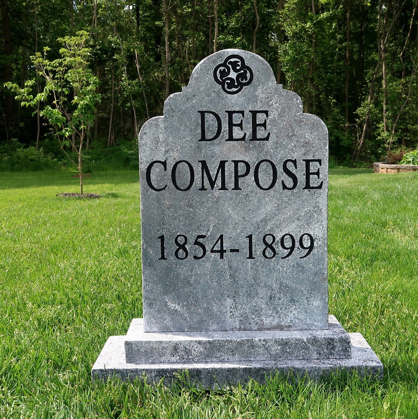 DEE COMPOSE Silly Clever Halloween Tombstone Yard Prop