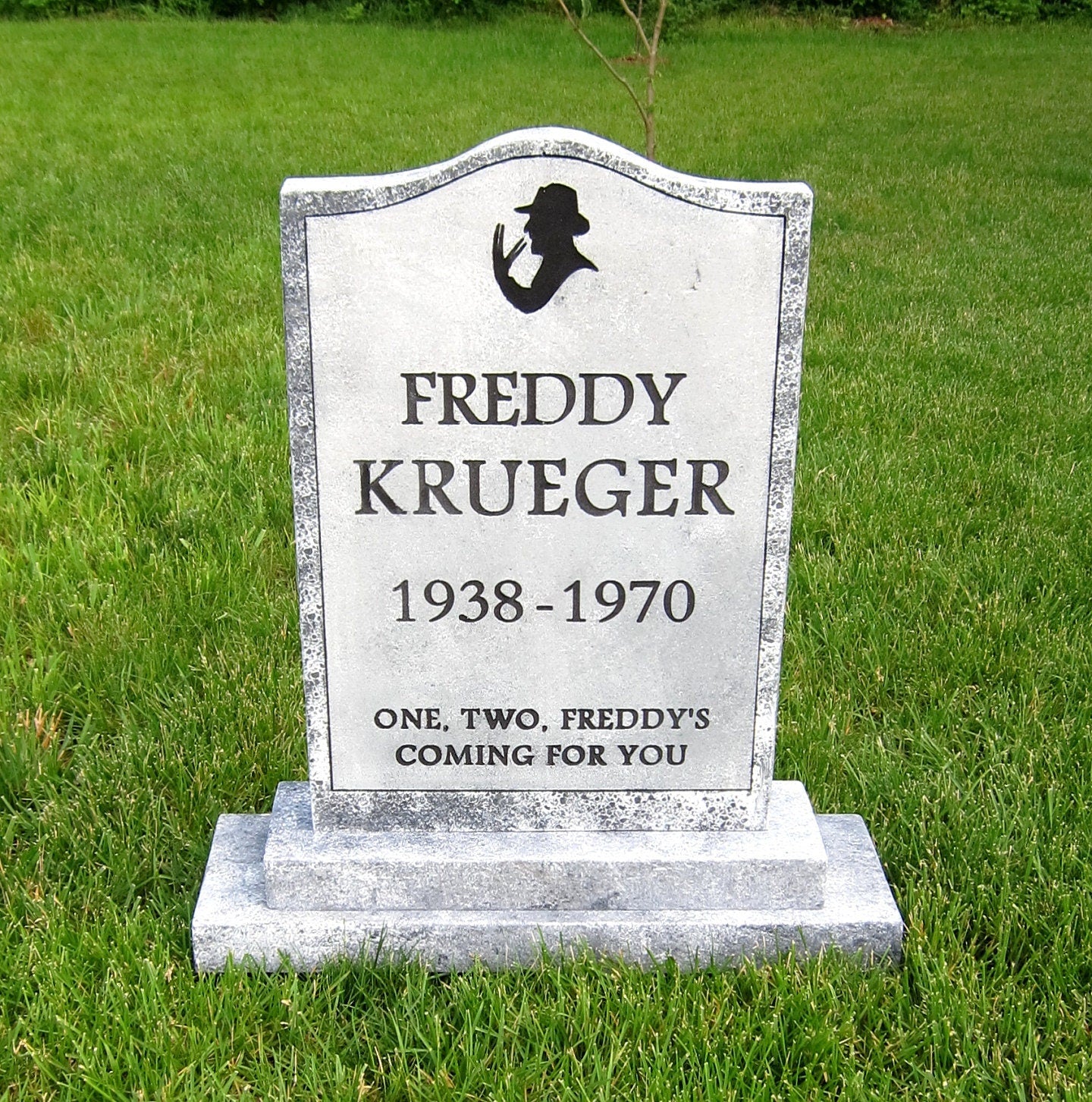 Freddy Krueger Nightmare on Elm Street Tombstone