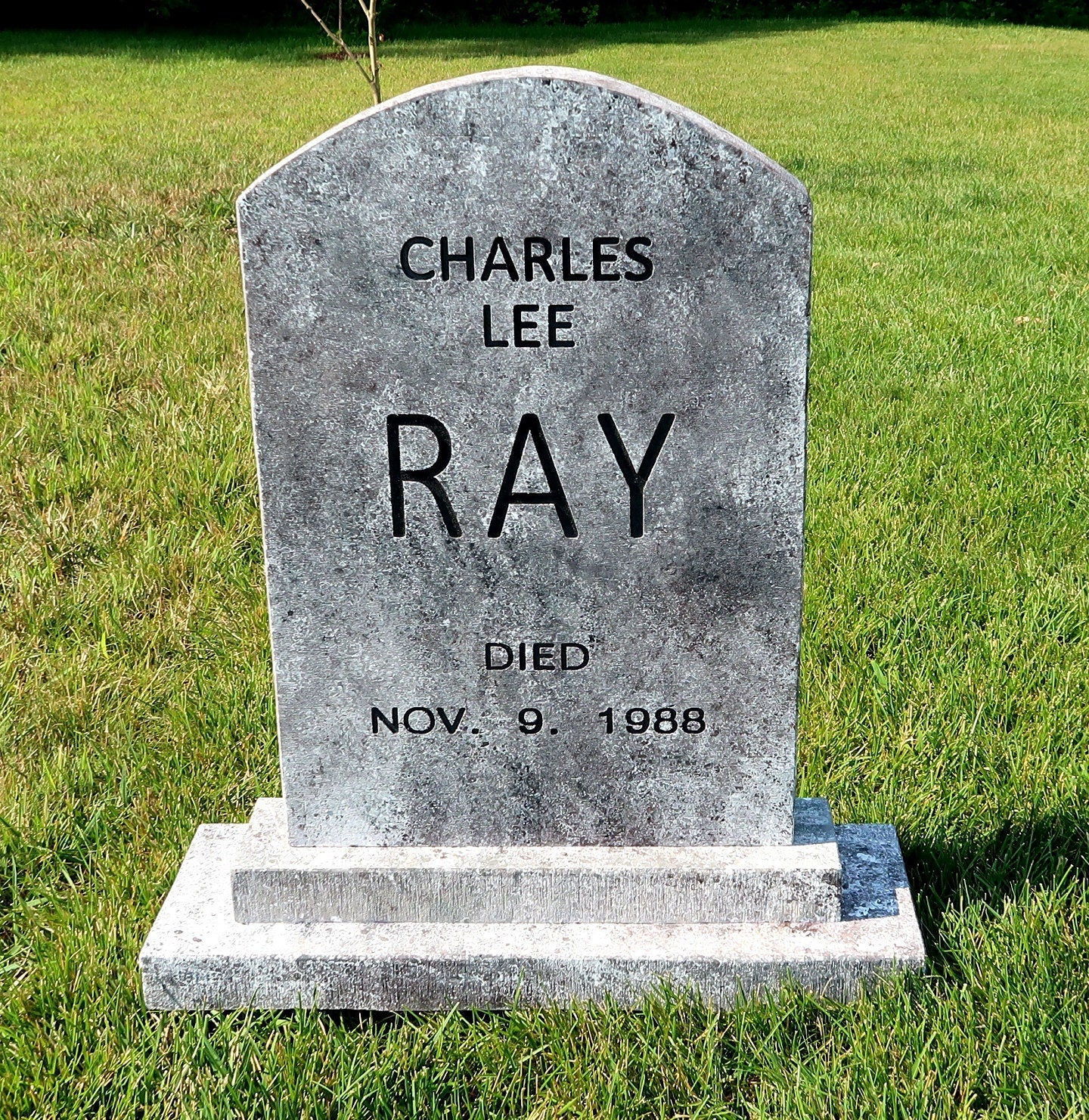 Charles Lee Ray CHUCKY Childs Play Tombstone